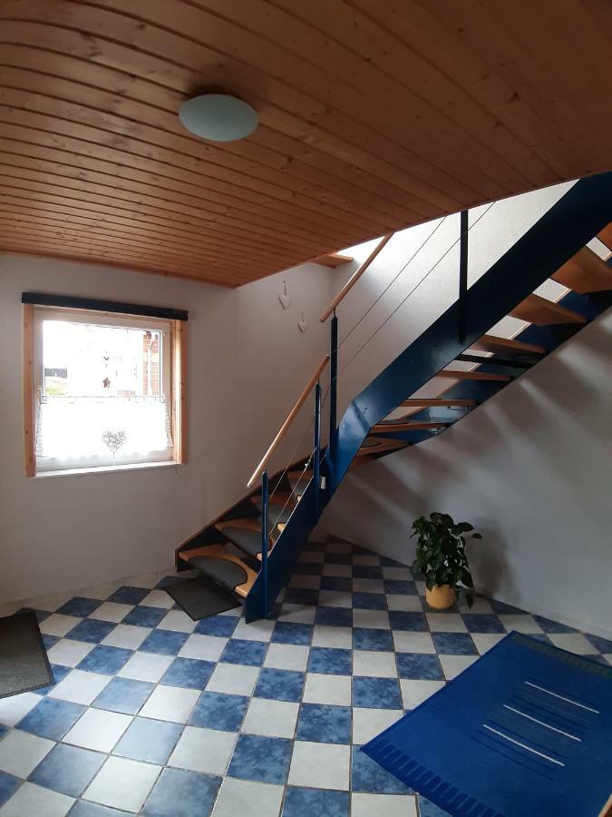 Heck Apartment *